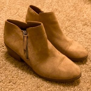 Boots never used brand new